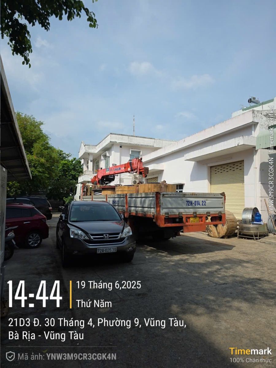 Xe cẩu phú mỹ - 0868828568